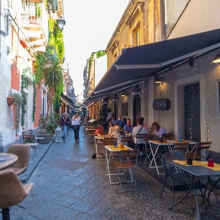 L'Angoletto Del Viaggiatore Κατάνια Εξωτερικό φωτογραφία
